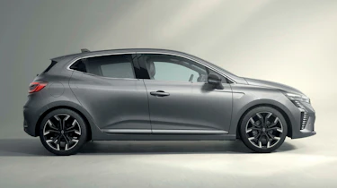 Renault Clio facelift - side