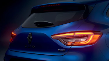 Renault Clio facelift - rear lights