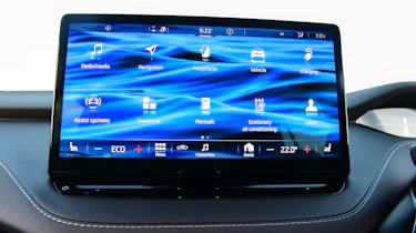 Skoda Enyaq iV - touchscreen