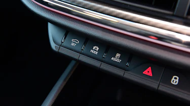 Skoda Enyaq iV - physical buttons