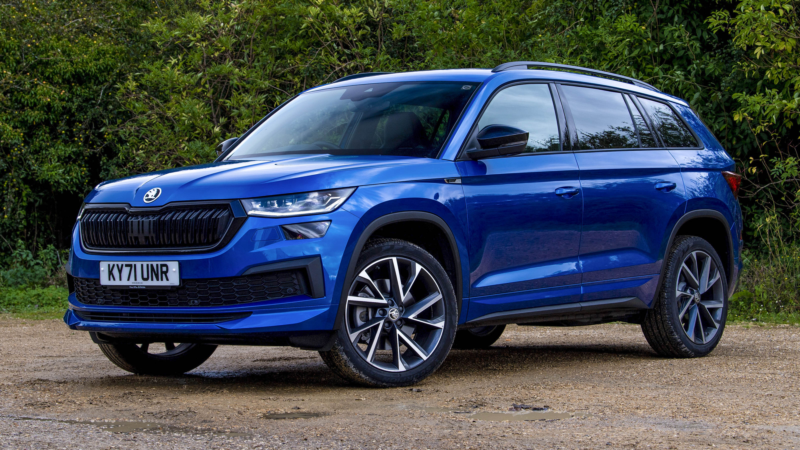 Skoda Kodiaq SportLine - front static