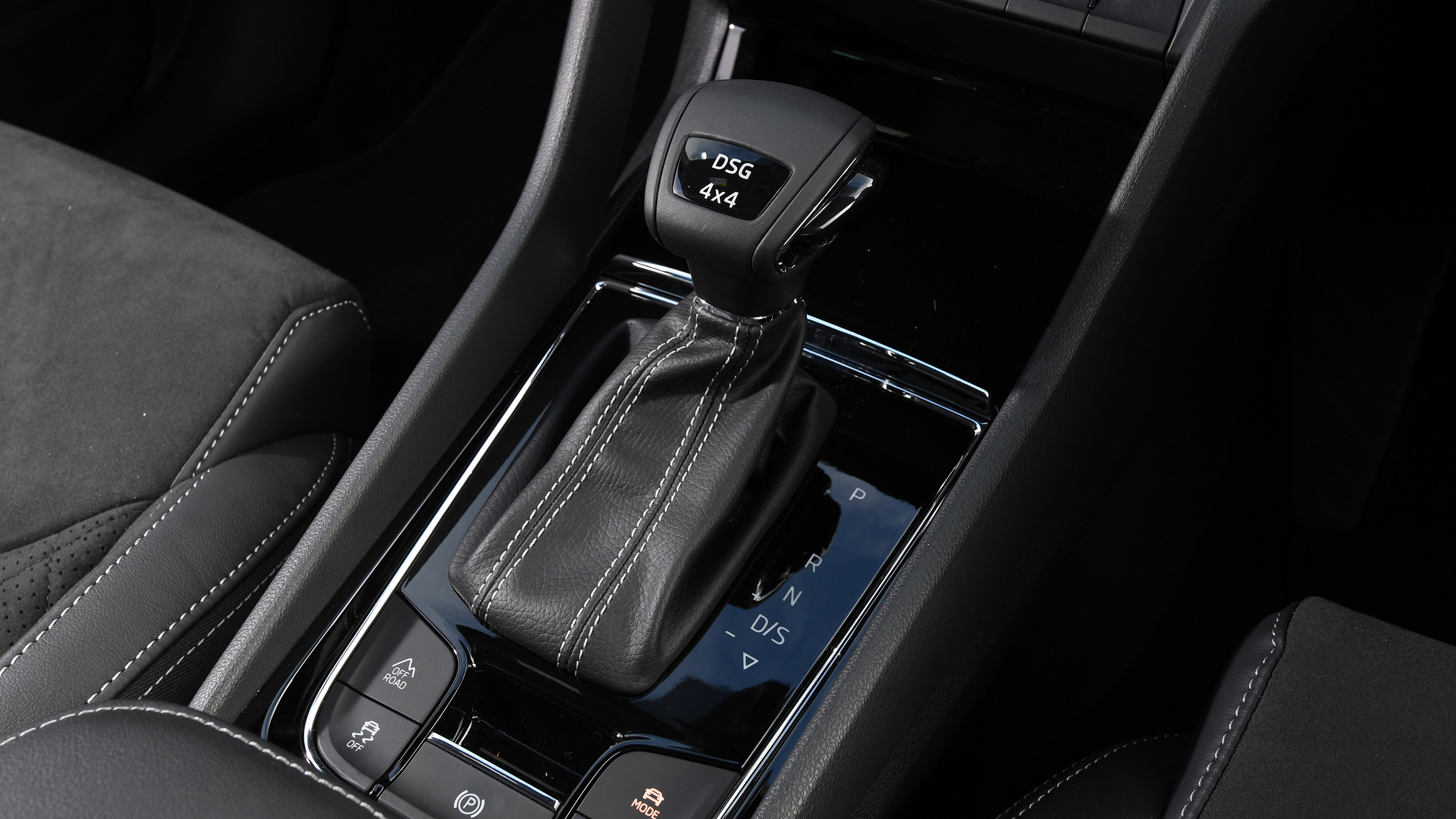Skoda Kodiaq SportLine - gear selector
