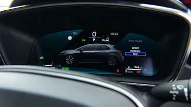 Toyota Corolla - dashboard screen (vehicle status)