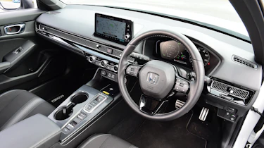 Honda Civic - interior (driver's door view)