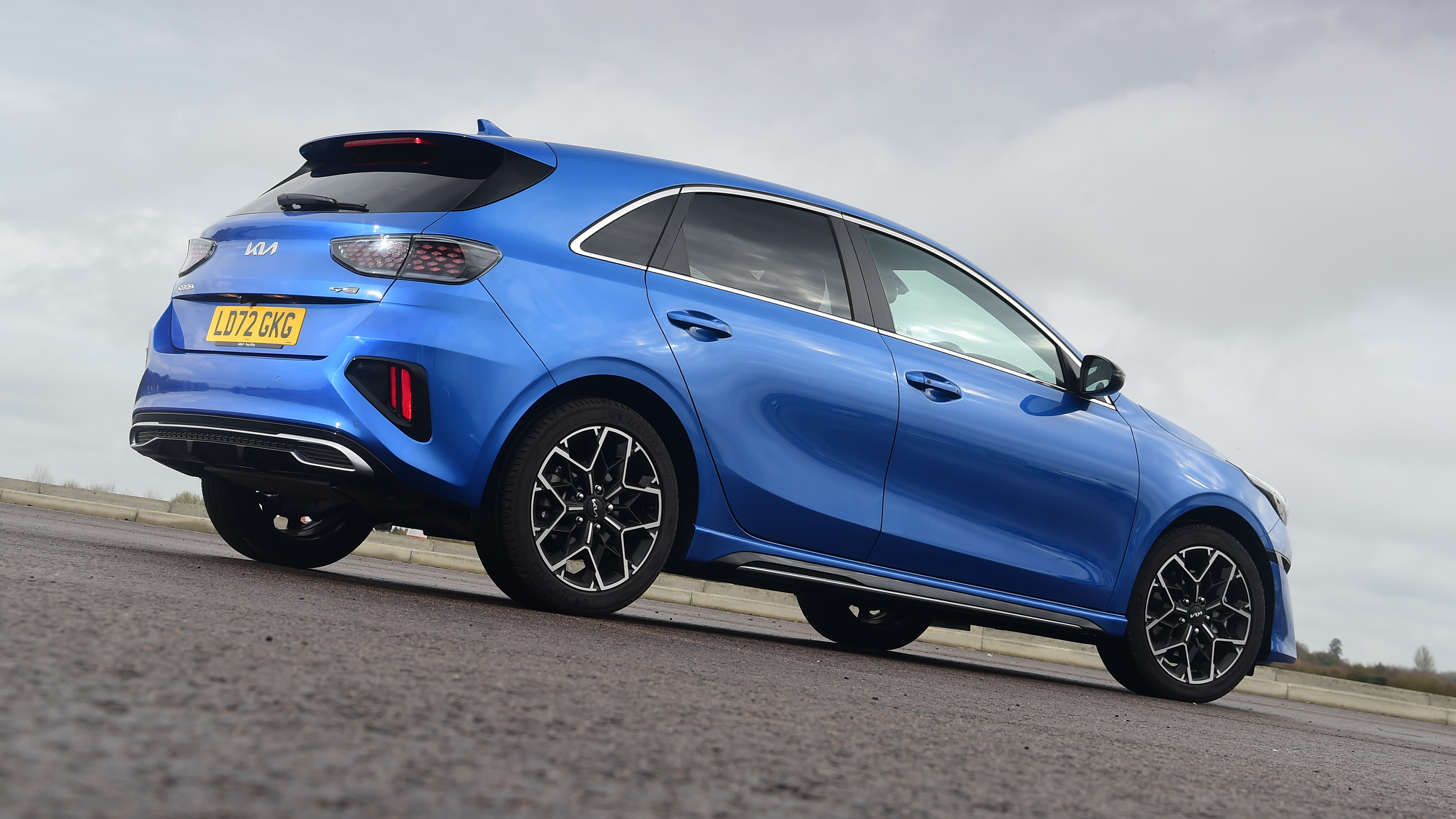 Kia Ceed - rear static