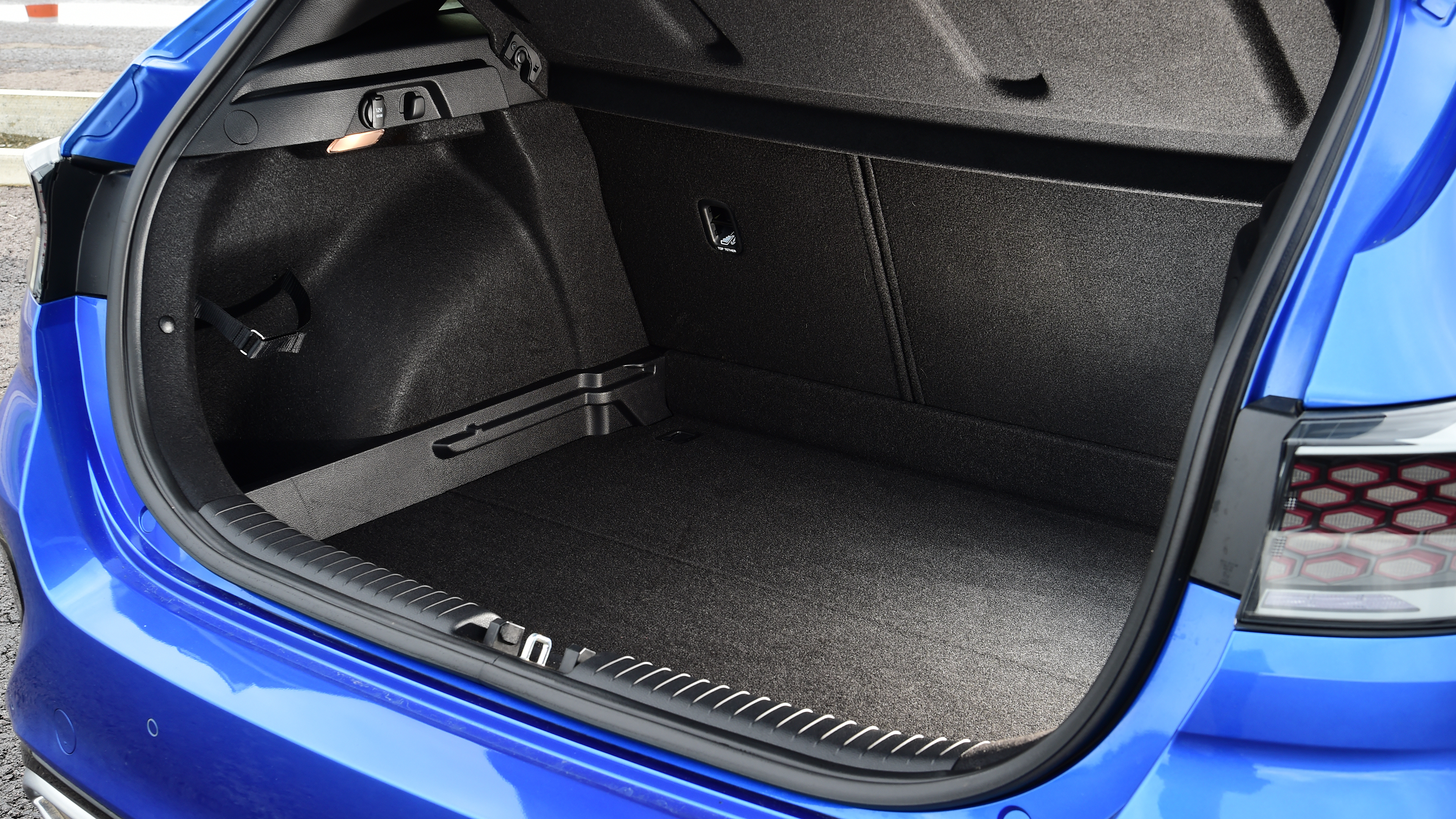 Kia Ceed - boot