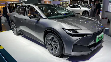 Toyota bZ3 saloon Shanghai - front