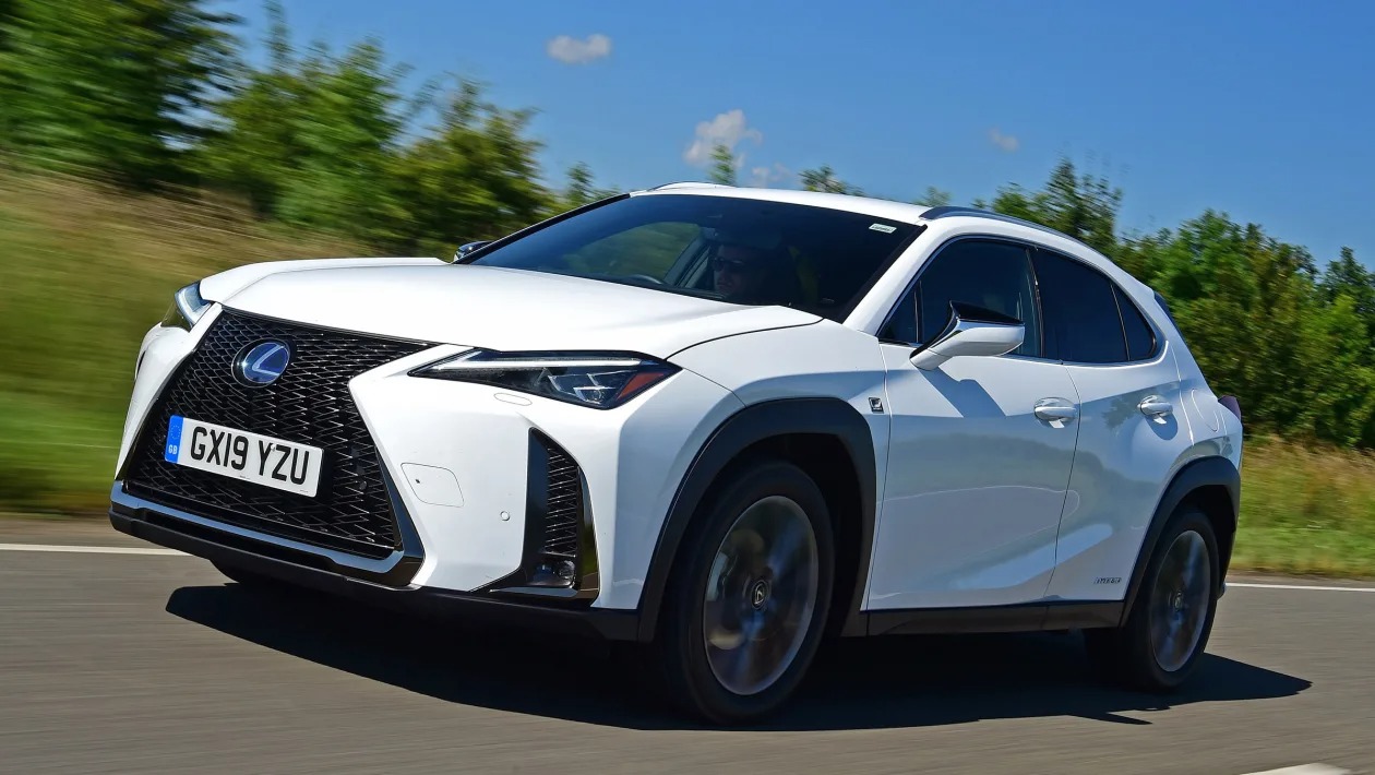 Used Lexus UX - front
