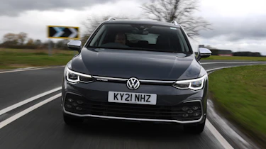 Volkswagen Golf Alltrack - full front