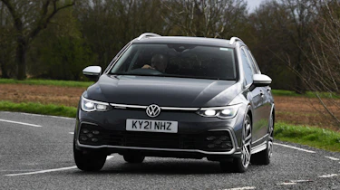 Volkswagen Golf Alltrack - front action
