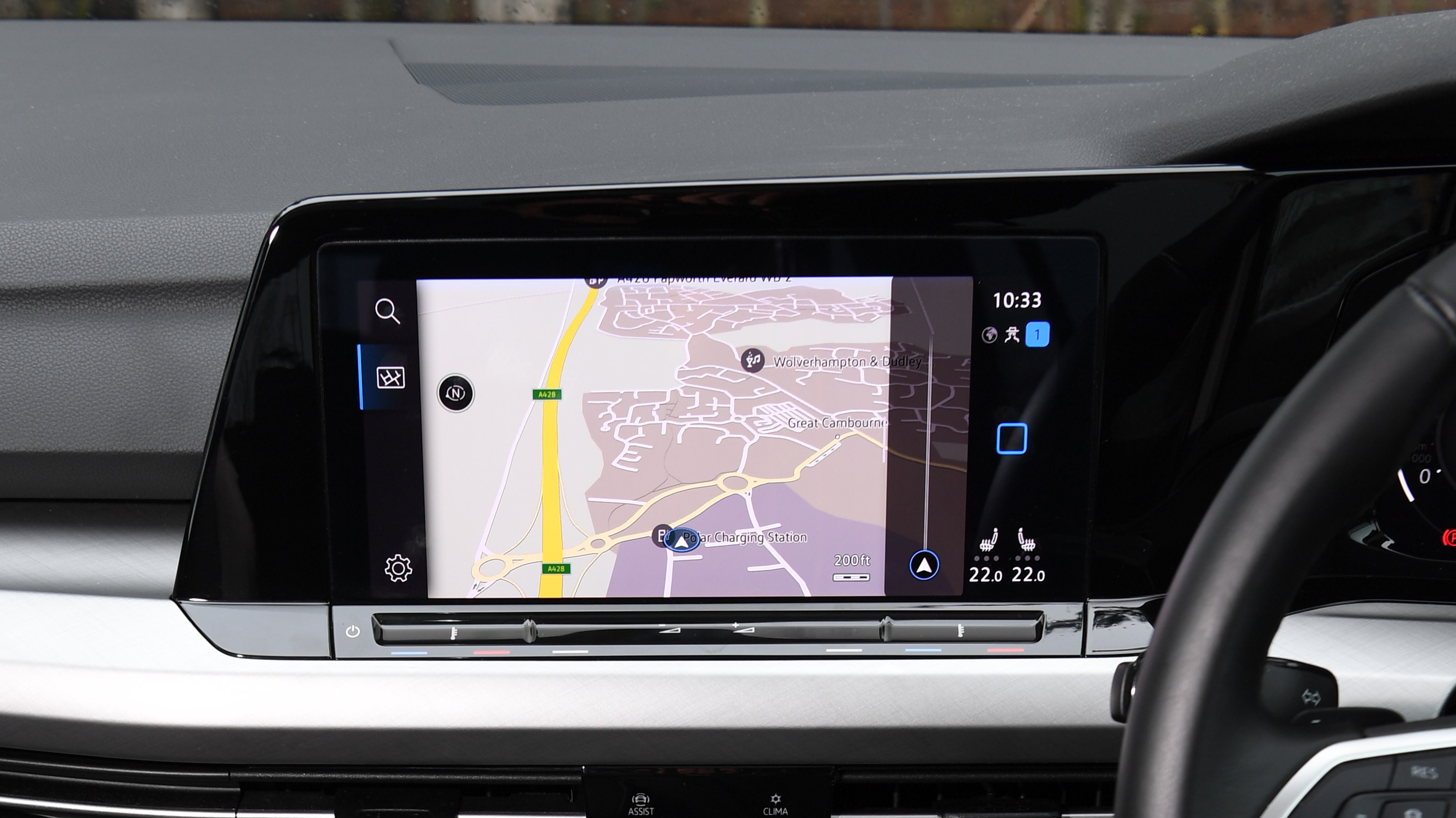 Volkswagen Golf Alltrack - screen