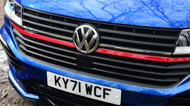Volkswagen Transporter Sportline - front grille