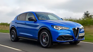 Alfa Romeo Stelvio - front