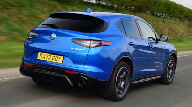 Alfa Romeo Stelvio - rear
