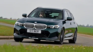 Alpina B3 Touring - front cornering