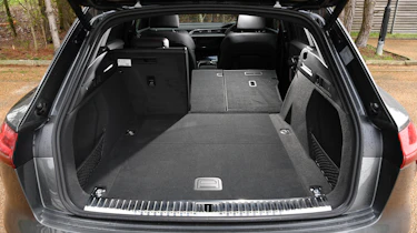 Audi Q8 e-tron - boot