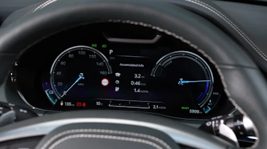 Genesis Electrified GV70 - dashboard screen