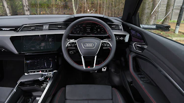 Audi Q8 e-tron - interior