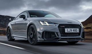 Audi TT RS Iconic Edition - front
