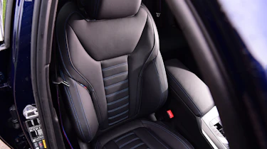 BMW 3 Series - front seats