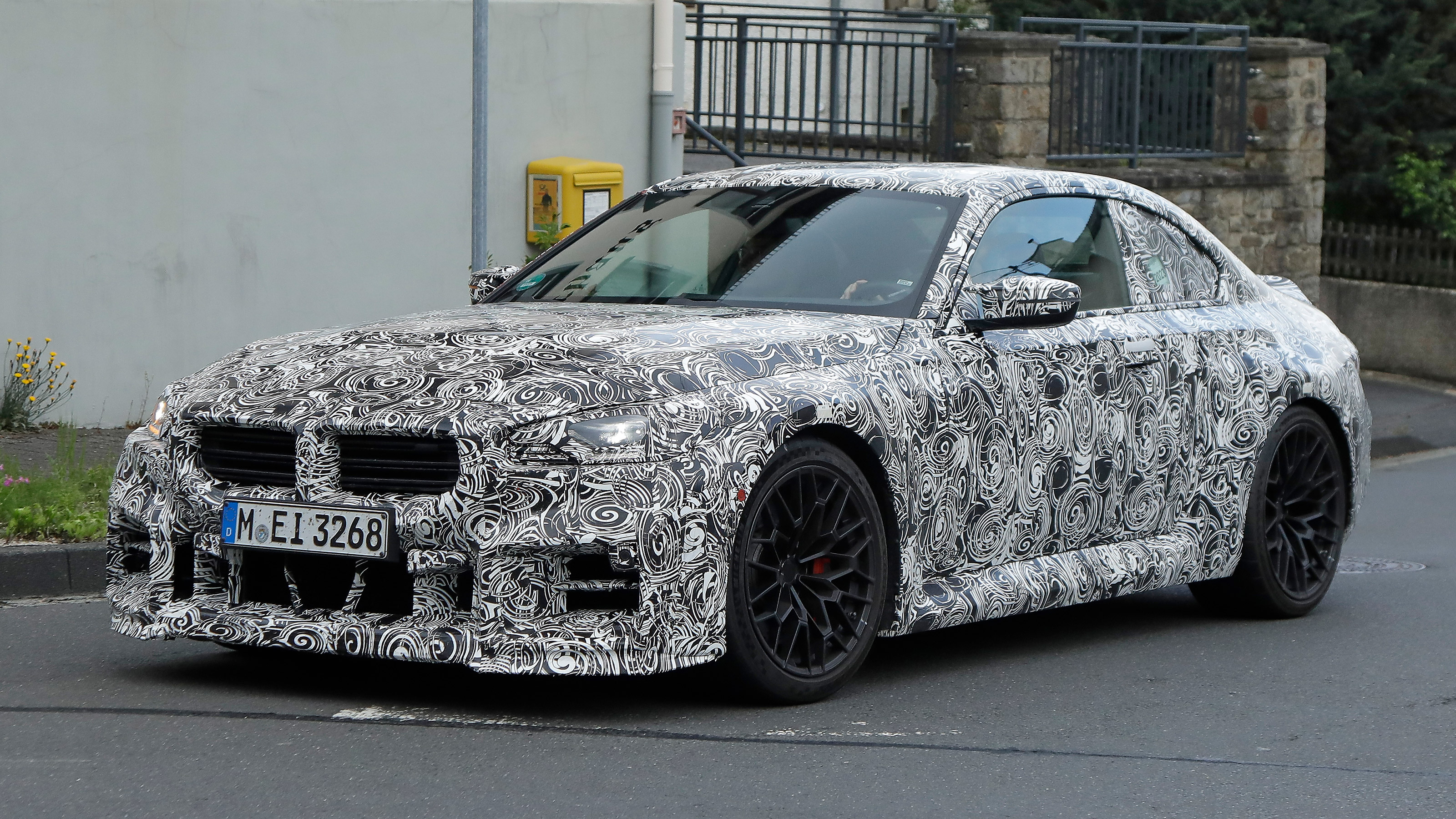 BMW M2 CS spyshot 3