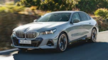 BMW i5 - front action