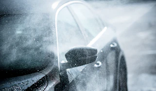 Washing car