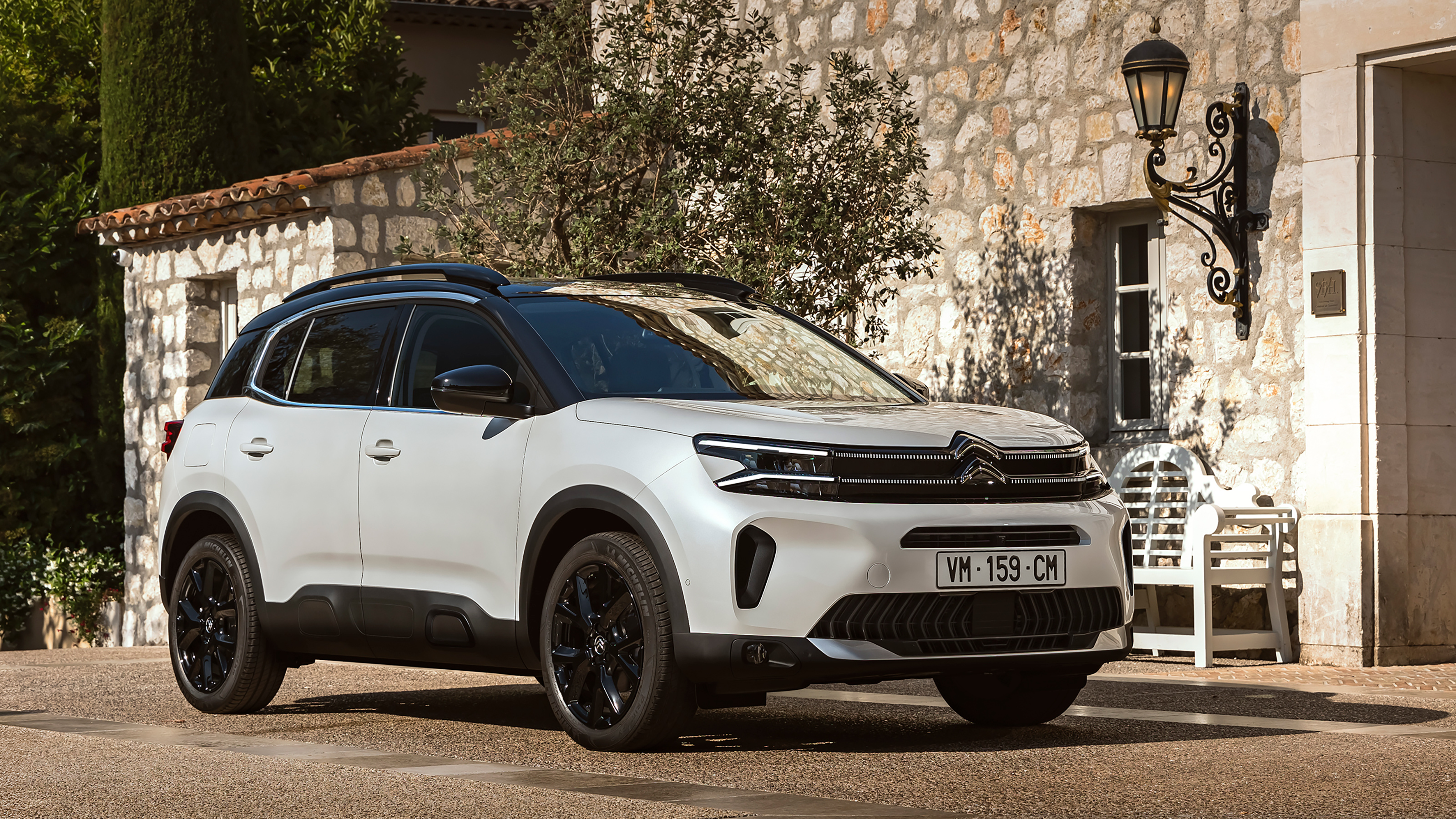 Citroen C5 Aircross hybrid - static