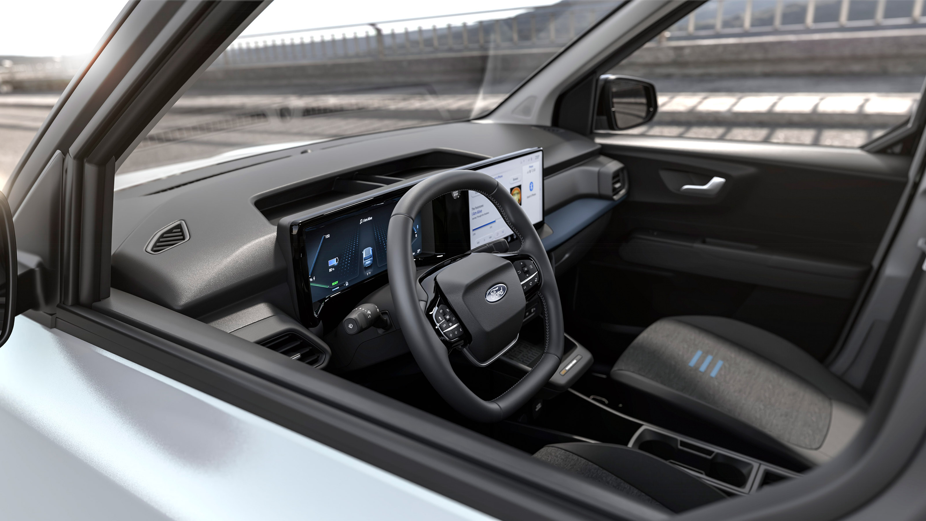 Ford E-Tourneo Courier - interior