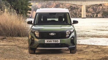 Ford E-Tourneo Courier - full front