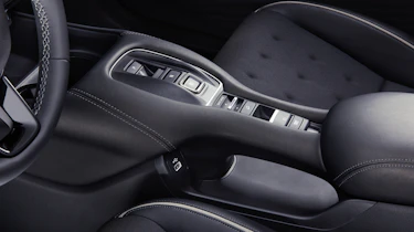 Honda ZR-V - interior