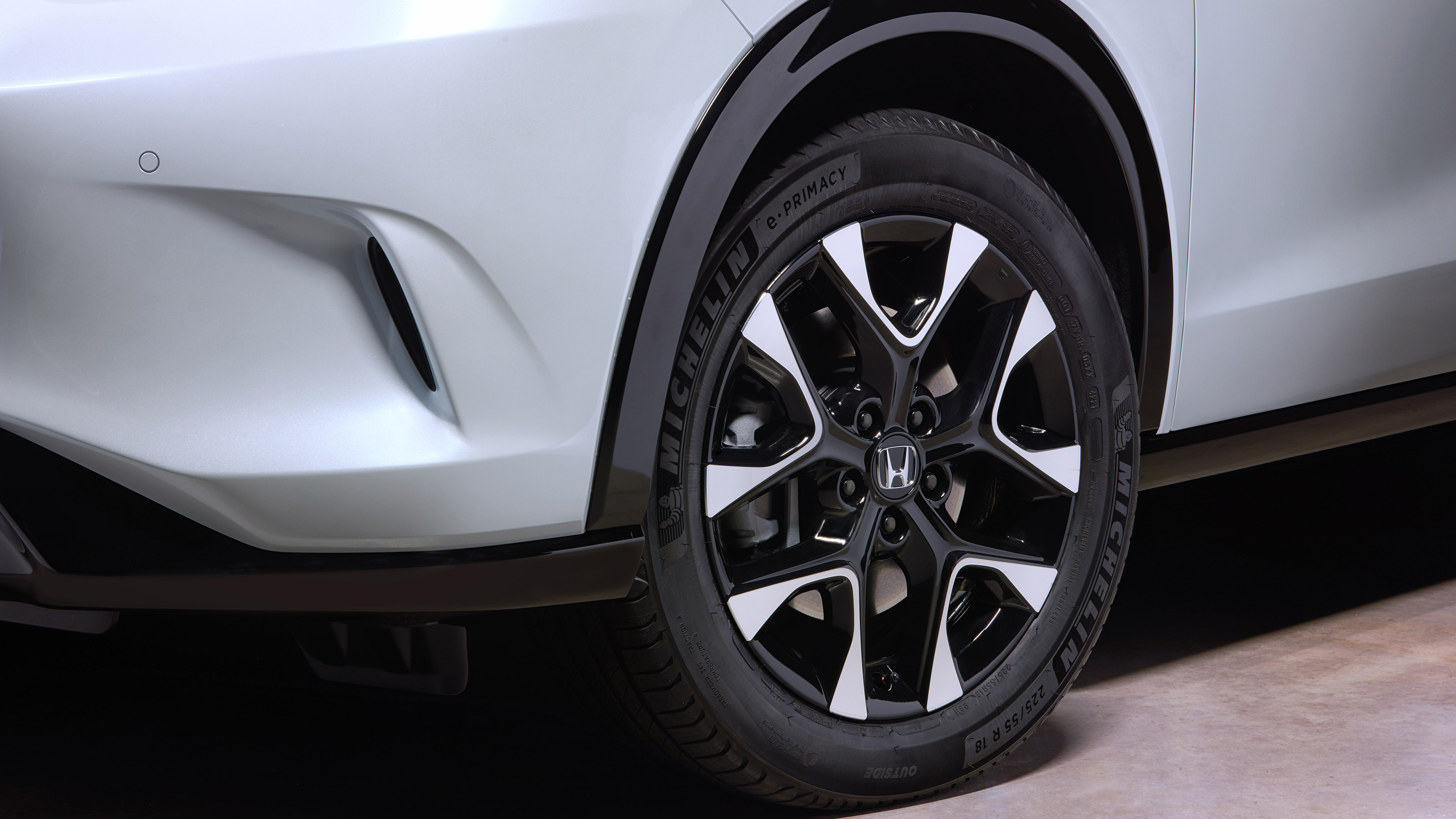 Honda ZR-V - wheel