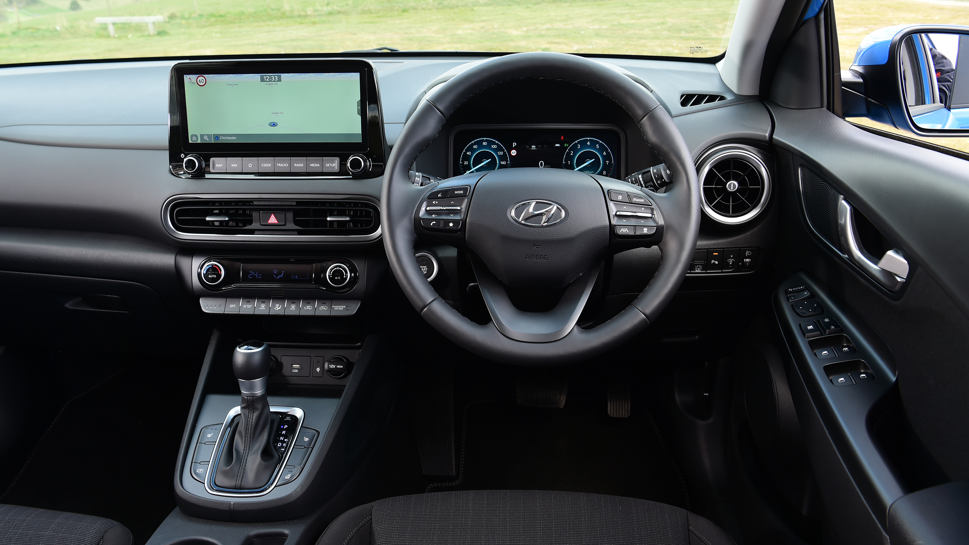 Hyundai Kona Hybrid - interior