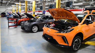 MG Longbridge plant assembly line