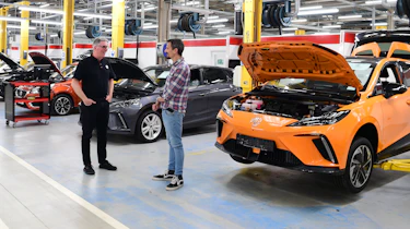 Auto Express deputy executive editor Matt Robinson interviewing MG Motor UK technical specialist of EE and NEV systems Mark Anstee