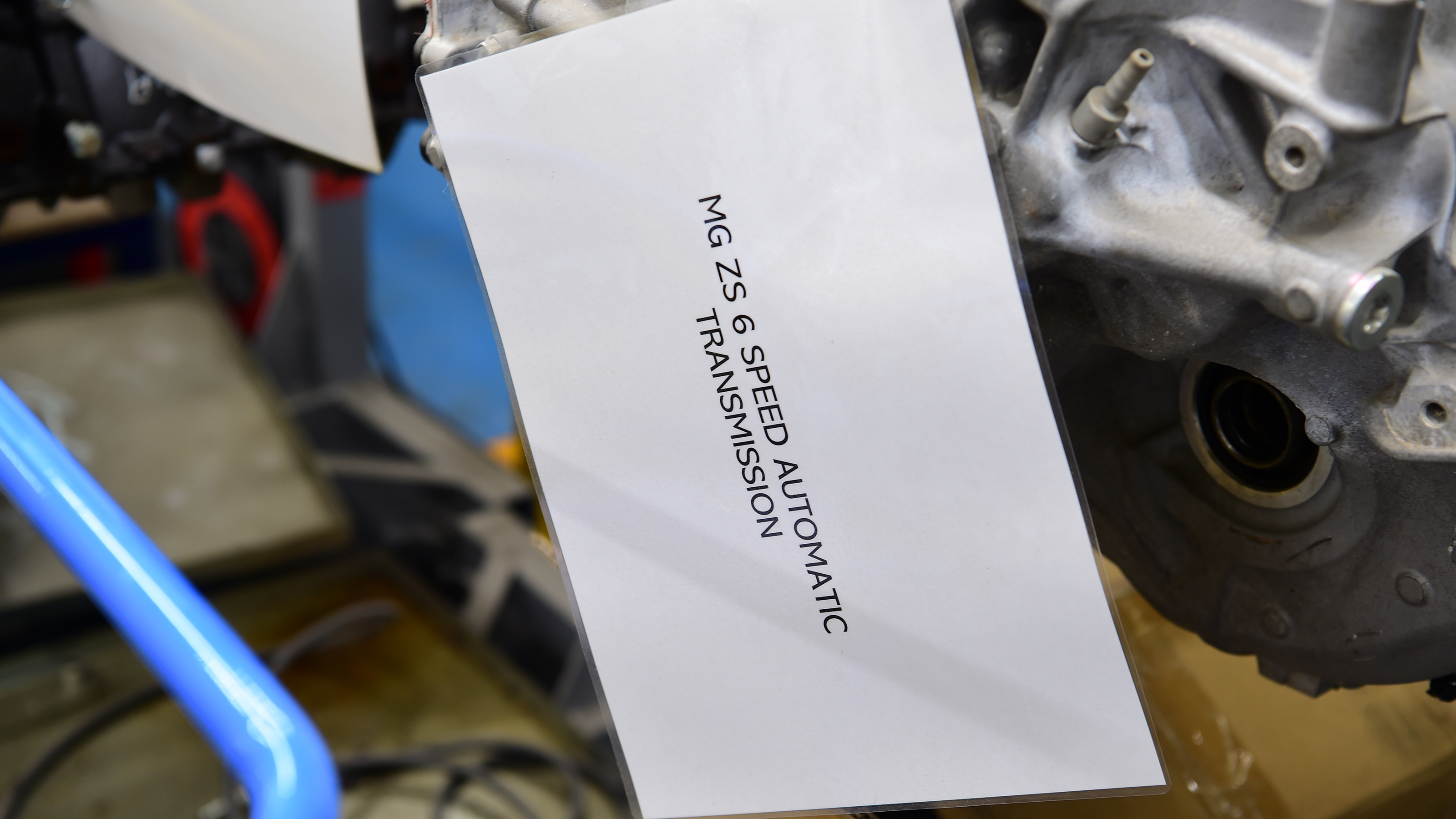 Sign reading: "MG ZS 6 speed automatic transmission"