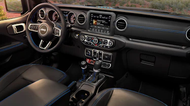 Jeep Wrangler 4xe - cabin