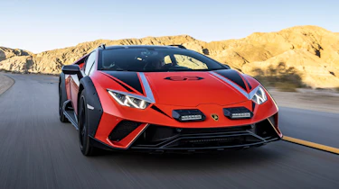 Lamborghini Huracan Sterrato - tracking