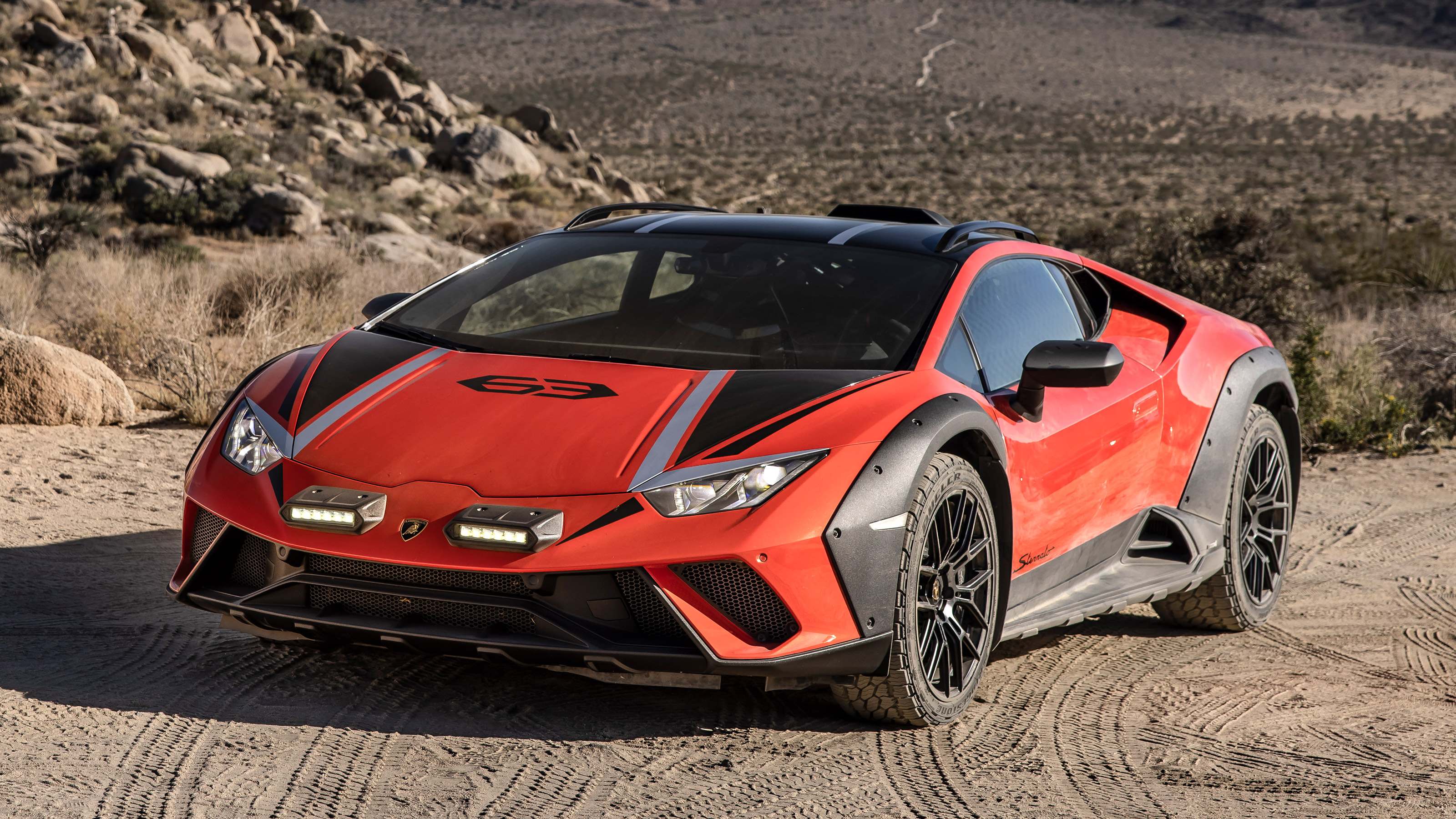 Lamborghini Huracan Sterrato - front static