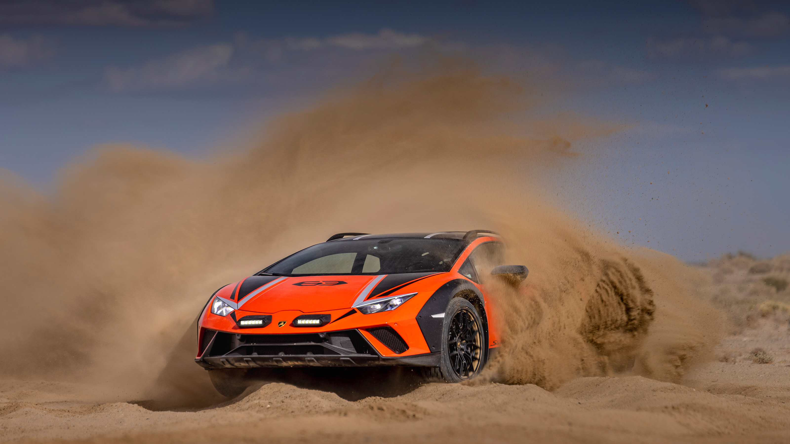 Lamborghini Huracan Sterrato - front off-road
