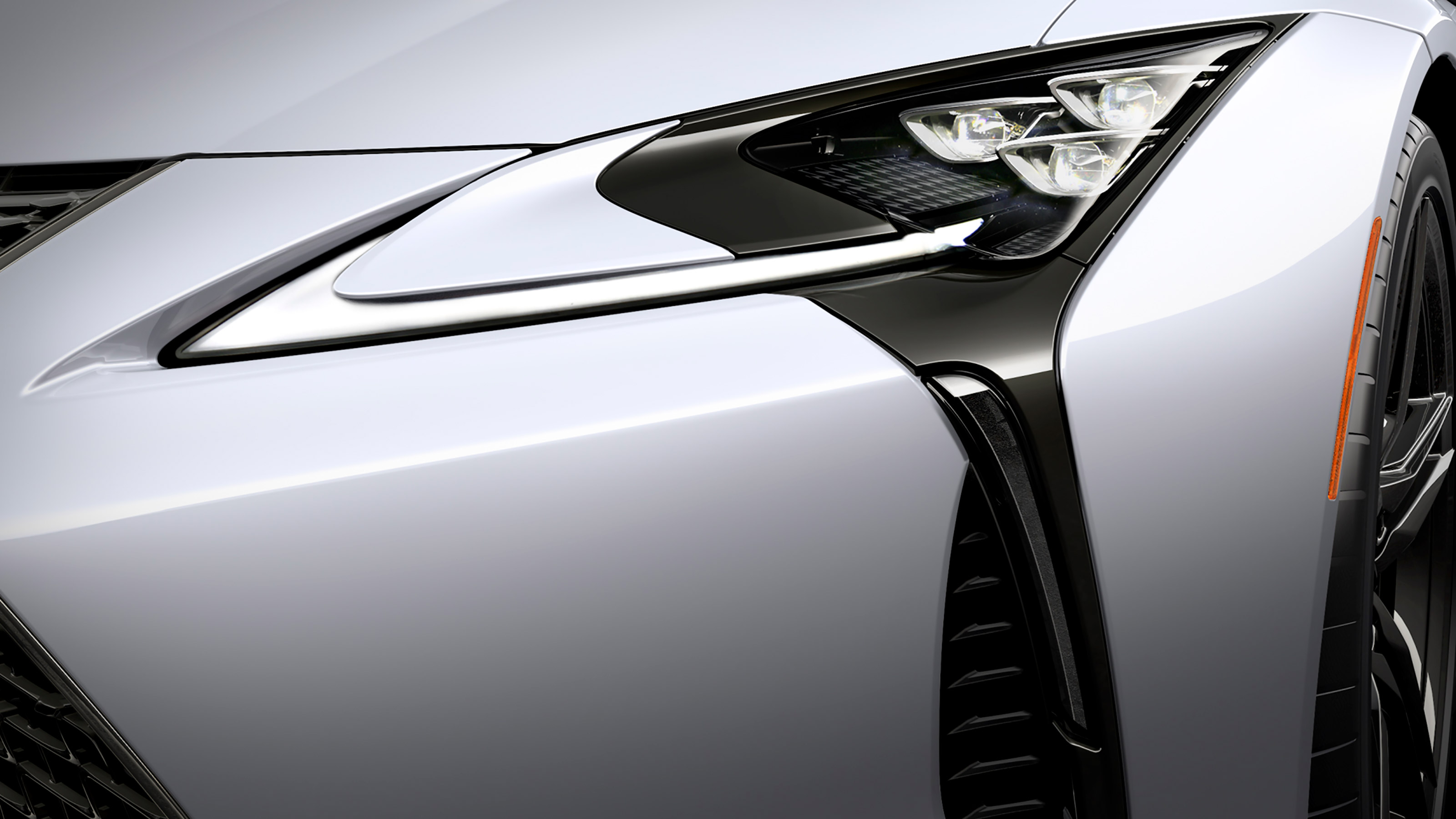 Lexus LC 500 Ultimate Edition - front light