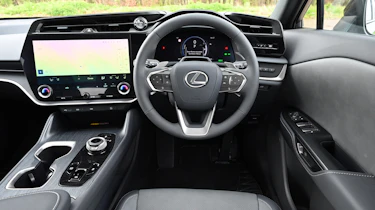 Lexus RZ 450e - dash