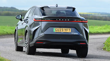 Lexus RZ 450e - rear action