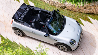 MINI Electric Convertible - above