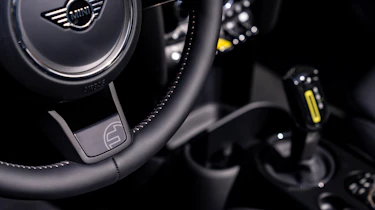 MINI Electric Convertible - interior