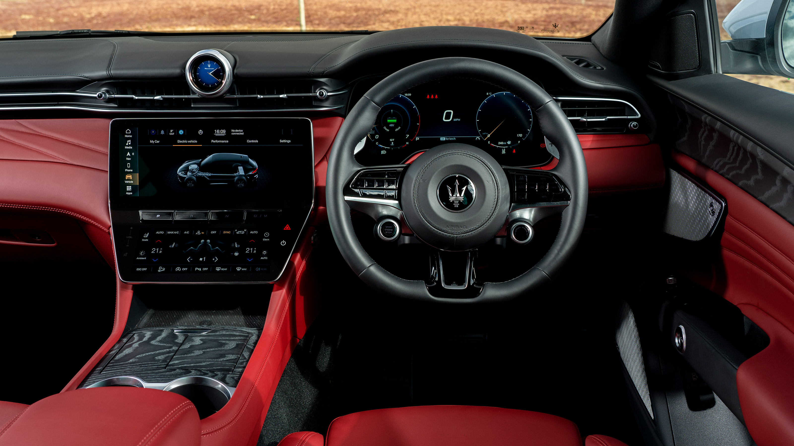Maserati Grecale GT - dash