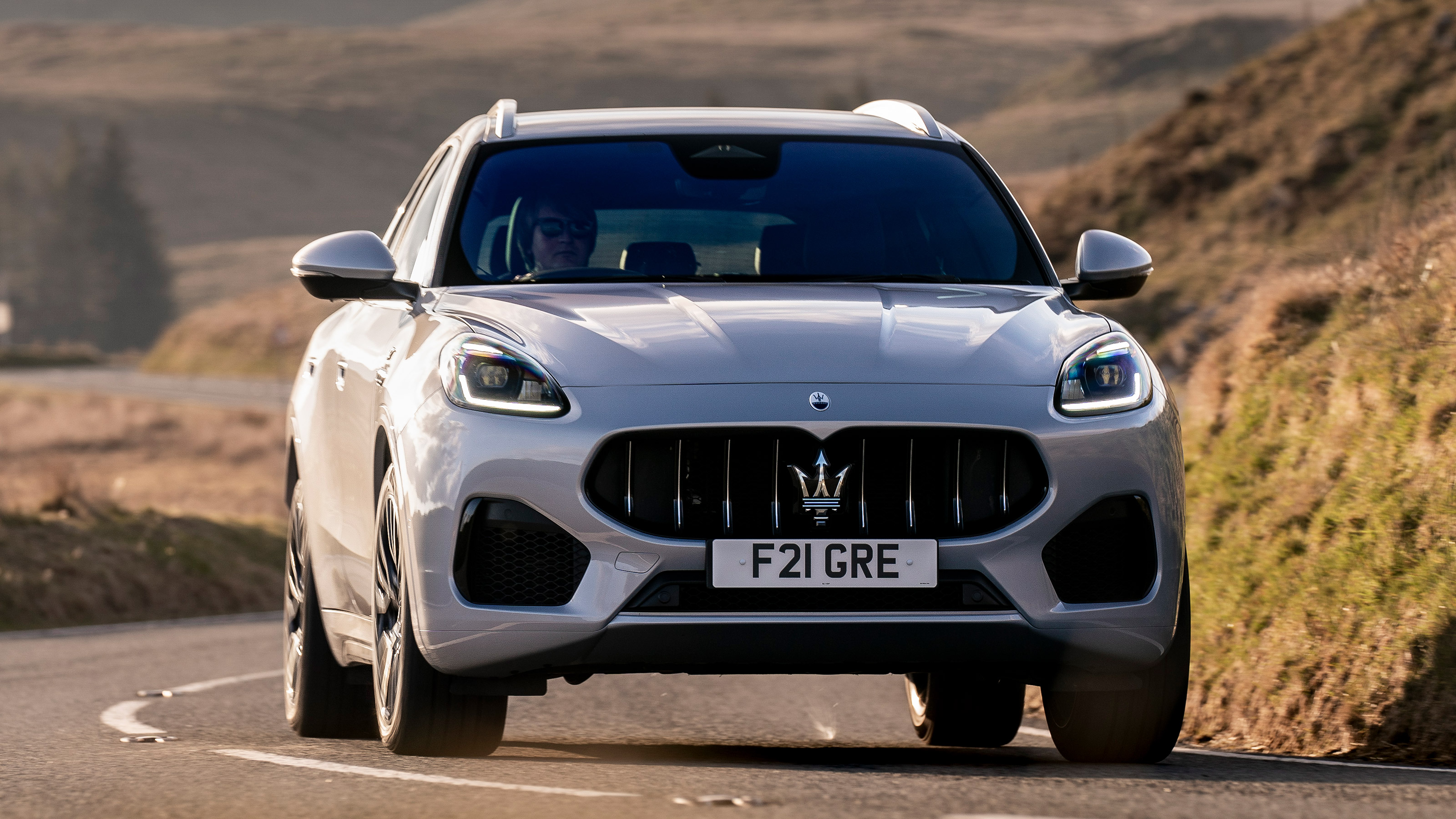 Maserati Grecale GT - front action