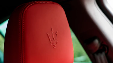 Maserati Grecale GT - headrest