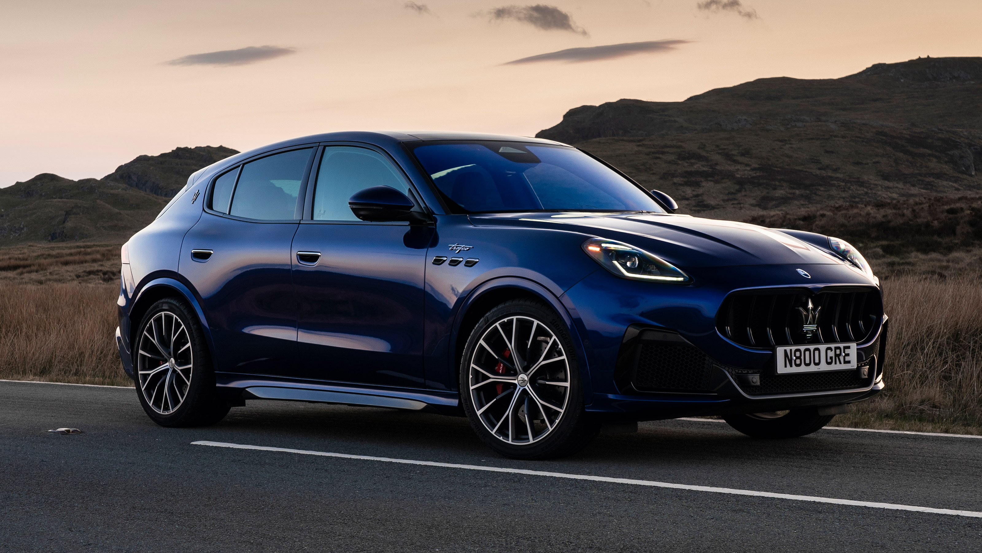 Maserati Grecale Trofeo - front static