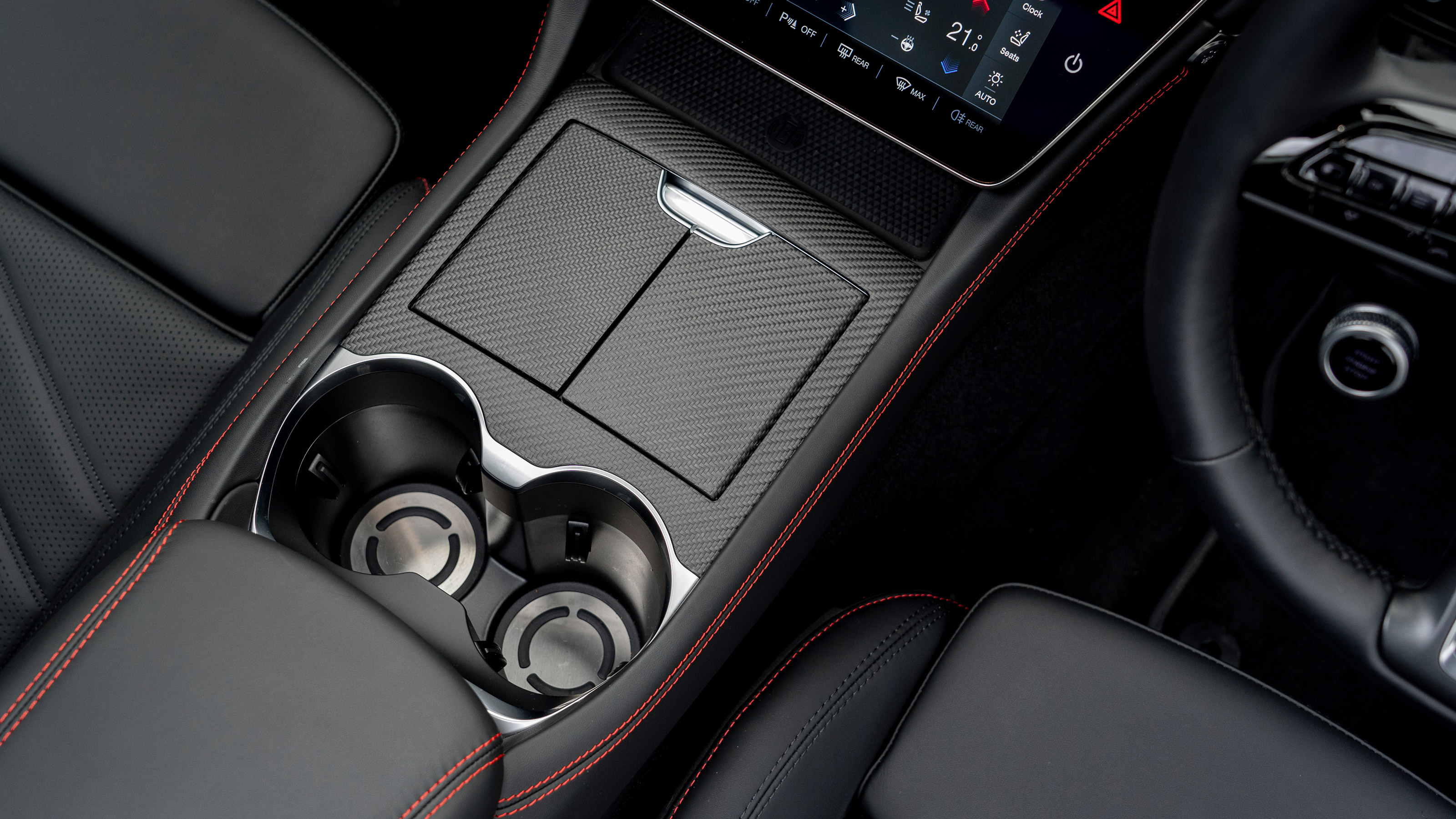 Maserati Grecale Trofeo - interior detail
